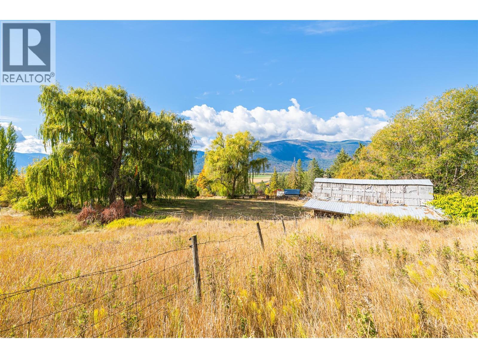 5662 3A Highway, Wynndel, BC - Outdoor With View