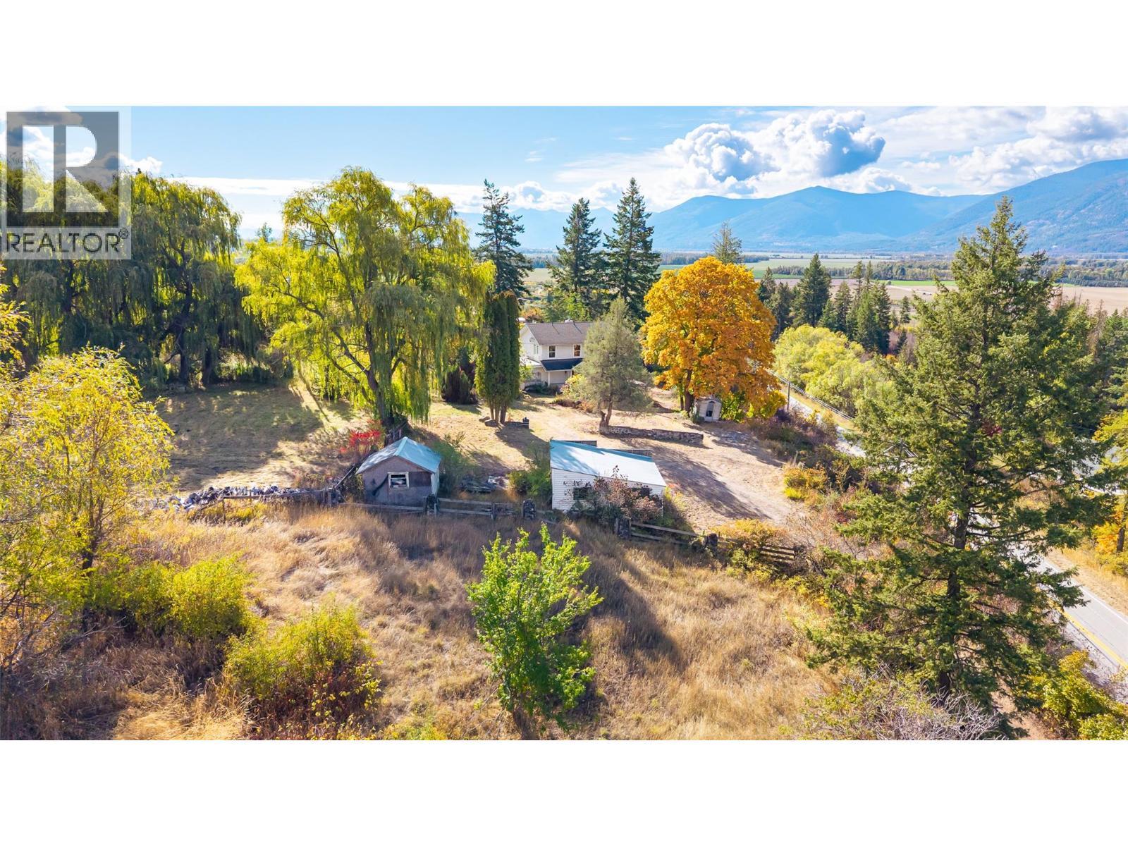 5662 3A Highway, Wynndel, BC - Outdoor With View
