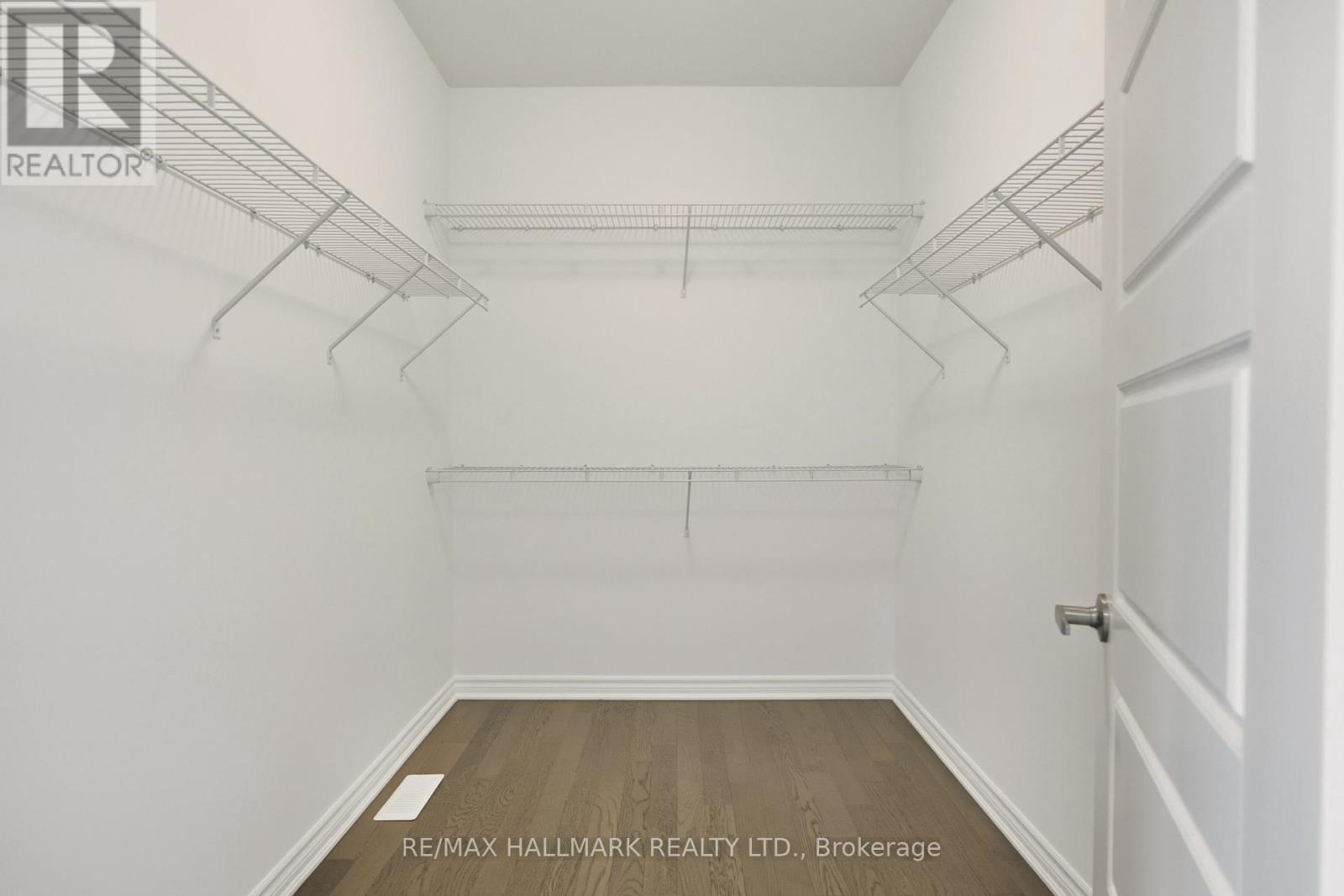 363 Reid Drive W, Barrie, ON - Indoor With Storage