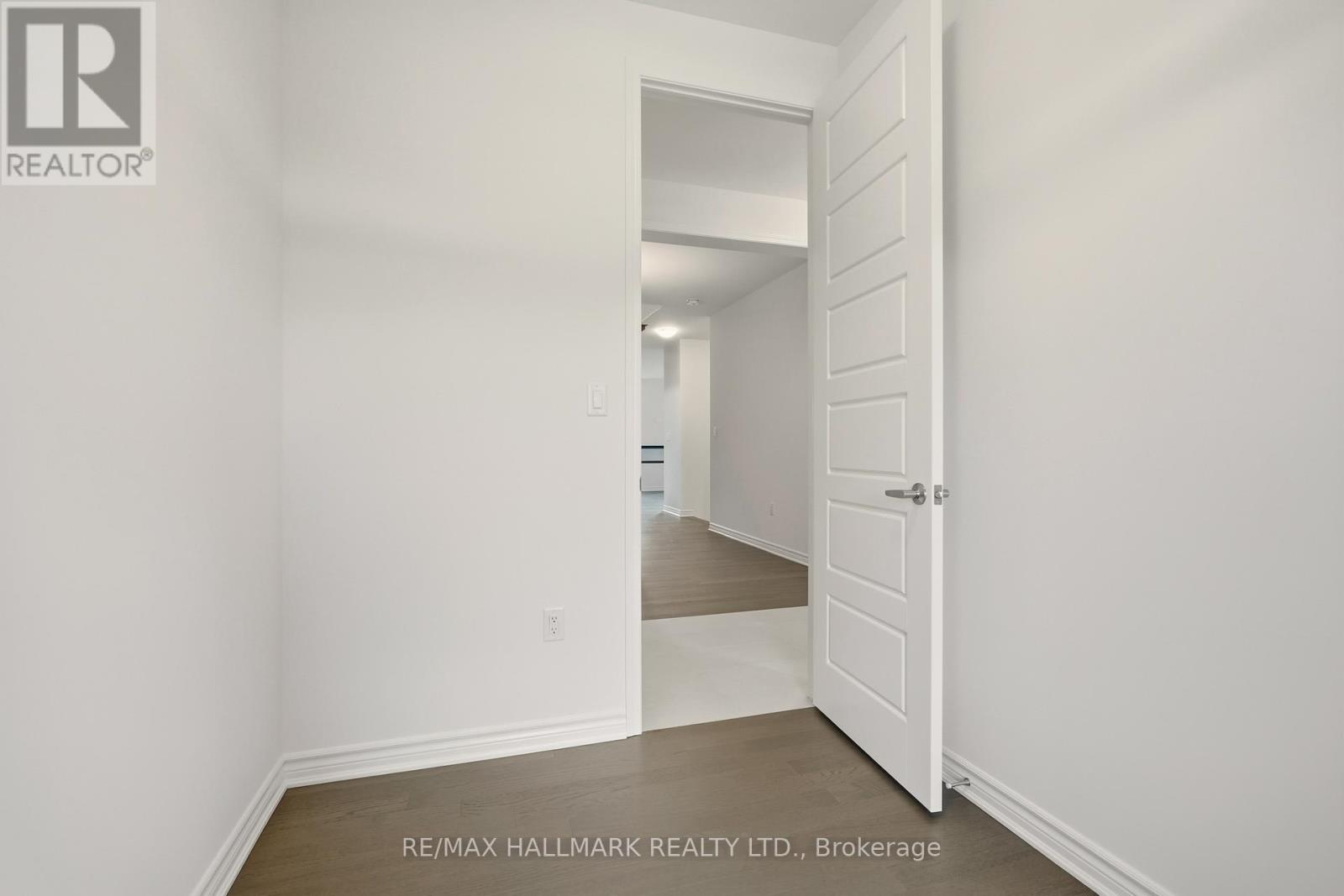 363 Reid Drive W, Barrie, ON - Indoor Photo Showing Other Room