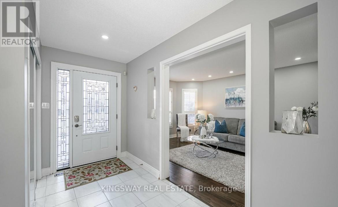 5103 Silverwater Mill Crescent, Mississauga, ON - Indoor Photo Showing Other Room