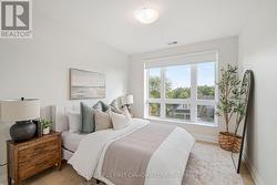 2nd bedroom with south view -