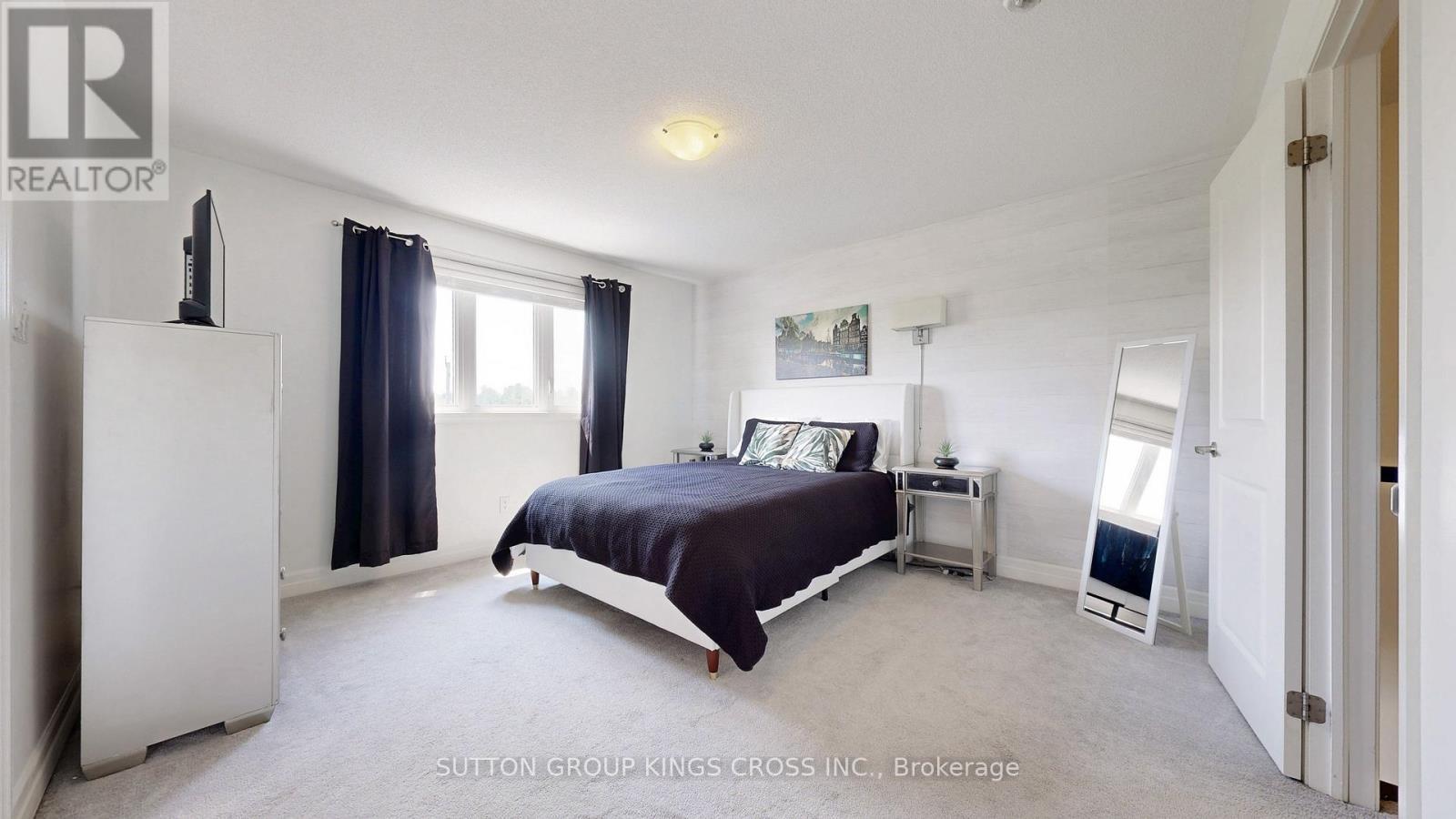 Master Bedroom - 119 Wagner Crescent, Essa, ON - Indoor Photo Showing Bedroom