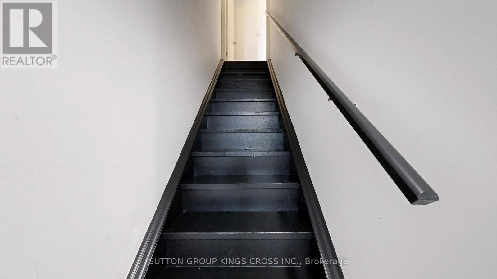 Towards the Basement - 119 Wagner Crescent, Essa, ON - Indoor Photo Showing Other Room