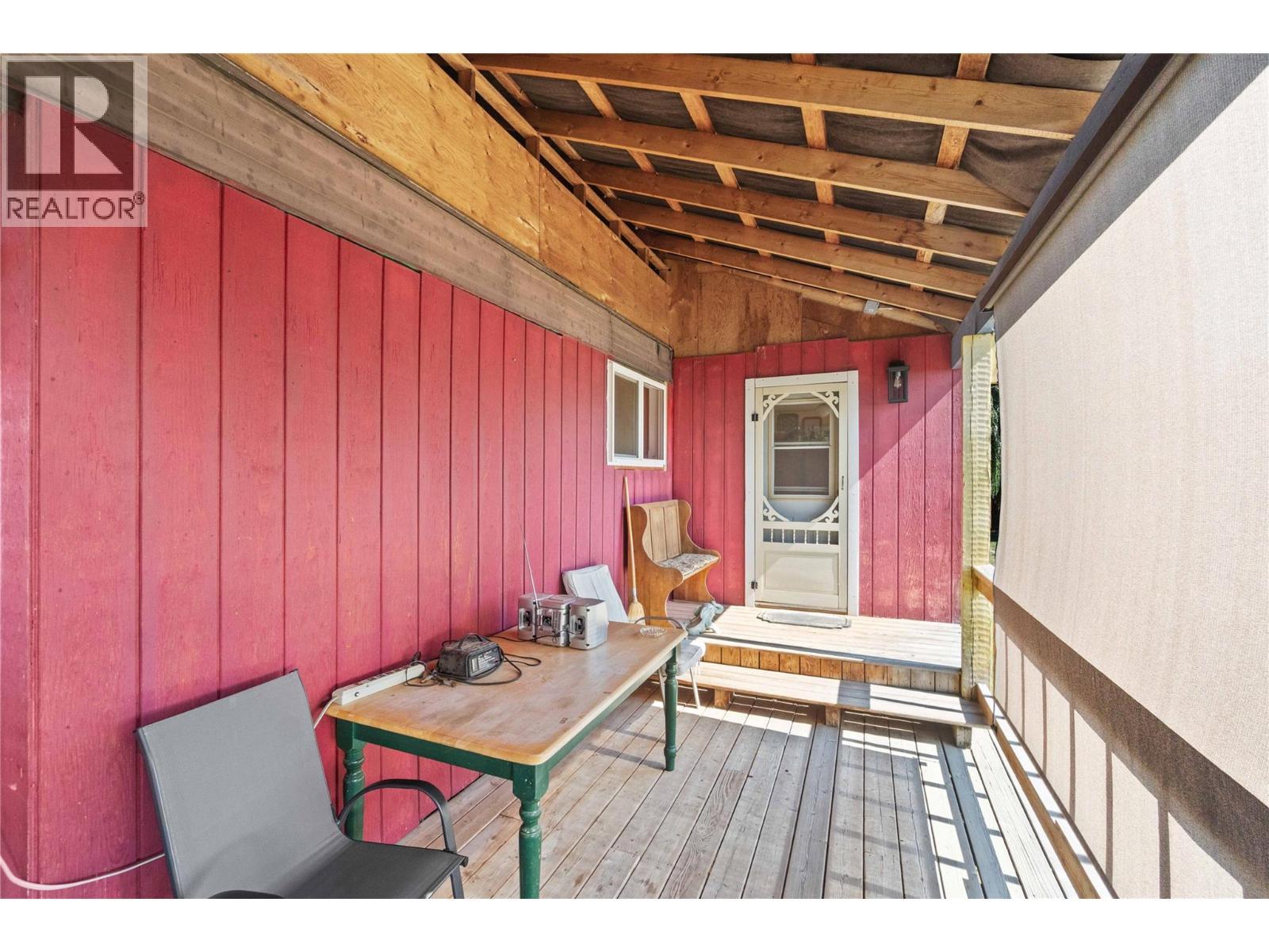 1168 Mallory Road Se, Enderby, BC - Photo Showing Other Room