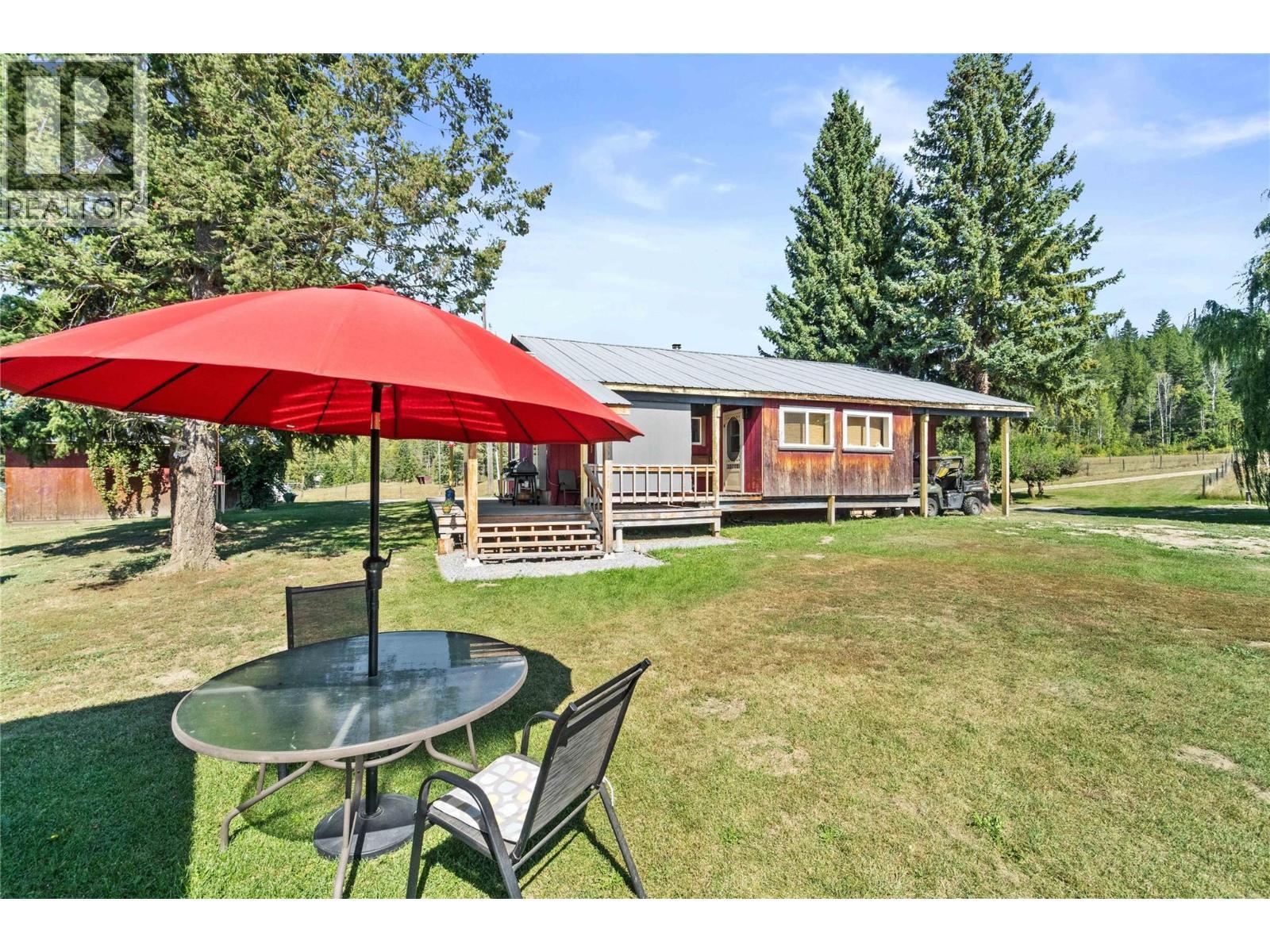 1168 Mallory Road Se, Enderby, BC - Outdoor With Deck Patio Veranda With Backyard