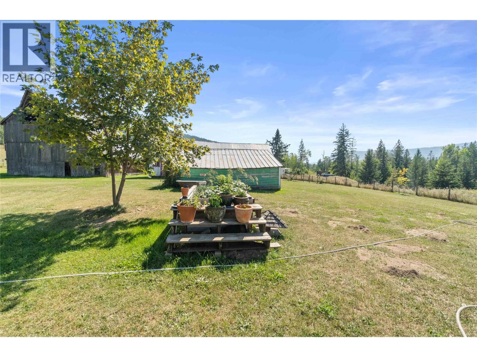 1168 Mallory Road Se, Enderby, BC - Outdoor