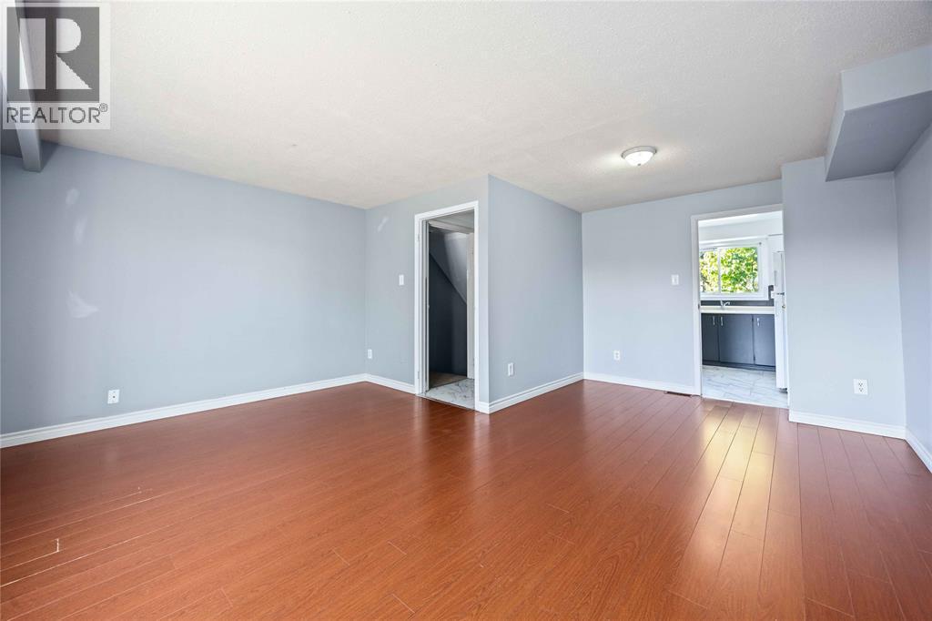 215 Trudeau Drive Unit# 1, Sarnia, ON - Indoor Photo Showing Other Room