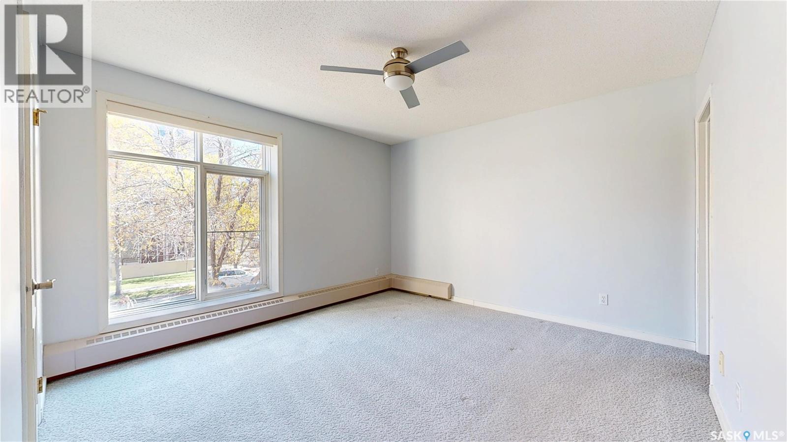 212 2050 College Avenue, Regina, SK - Indoor Photo Showing Other Room