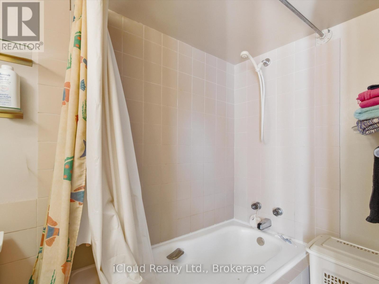 1128 124 Highway, Whitestone, ON - Indoor Photo Showing Bathroom