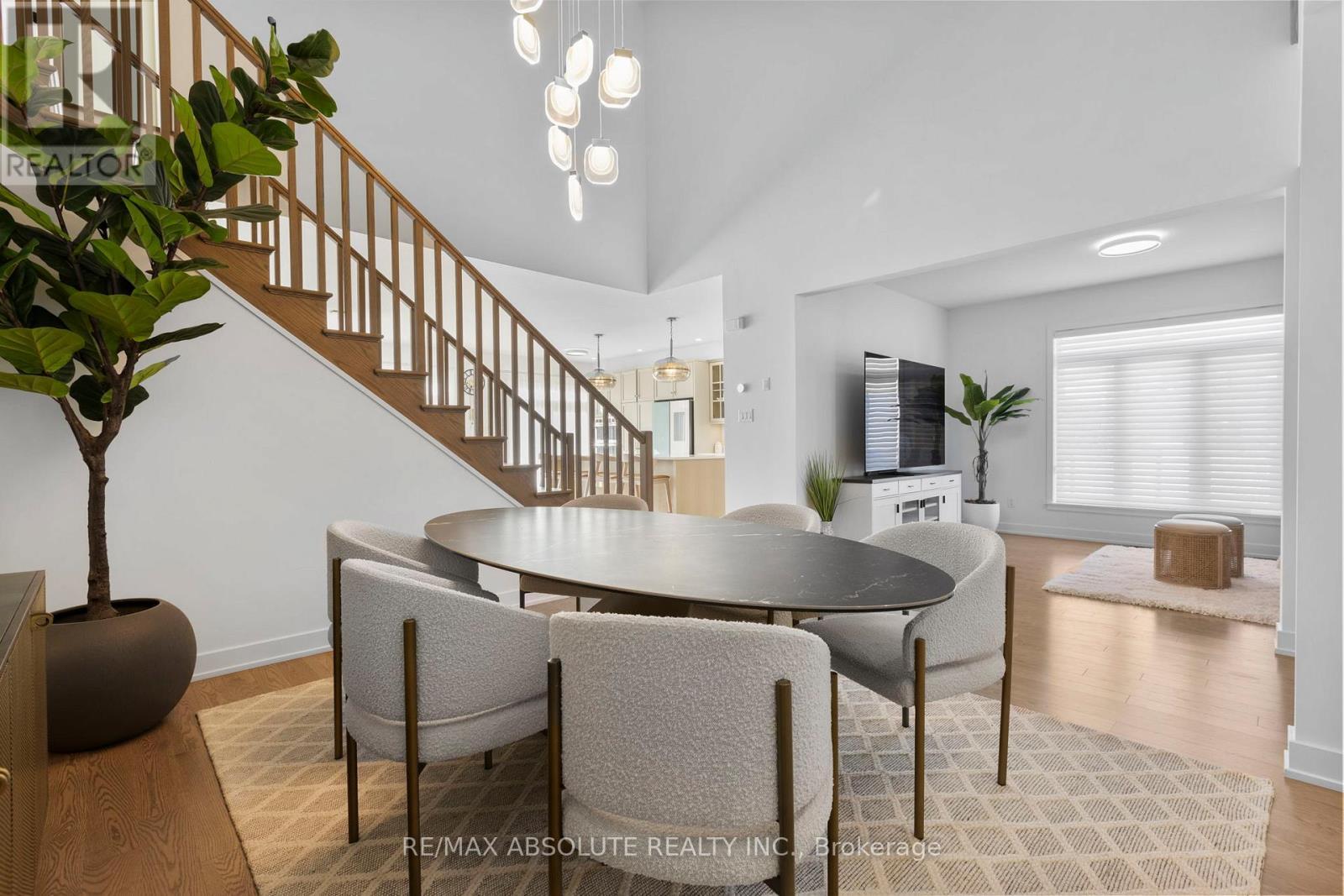 formal dining room - 921 Beckton Heights, Ottawa, ON - Indoor Photo Showing Dining Room