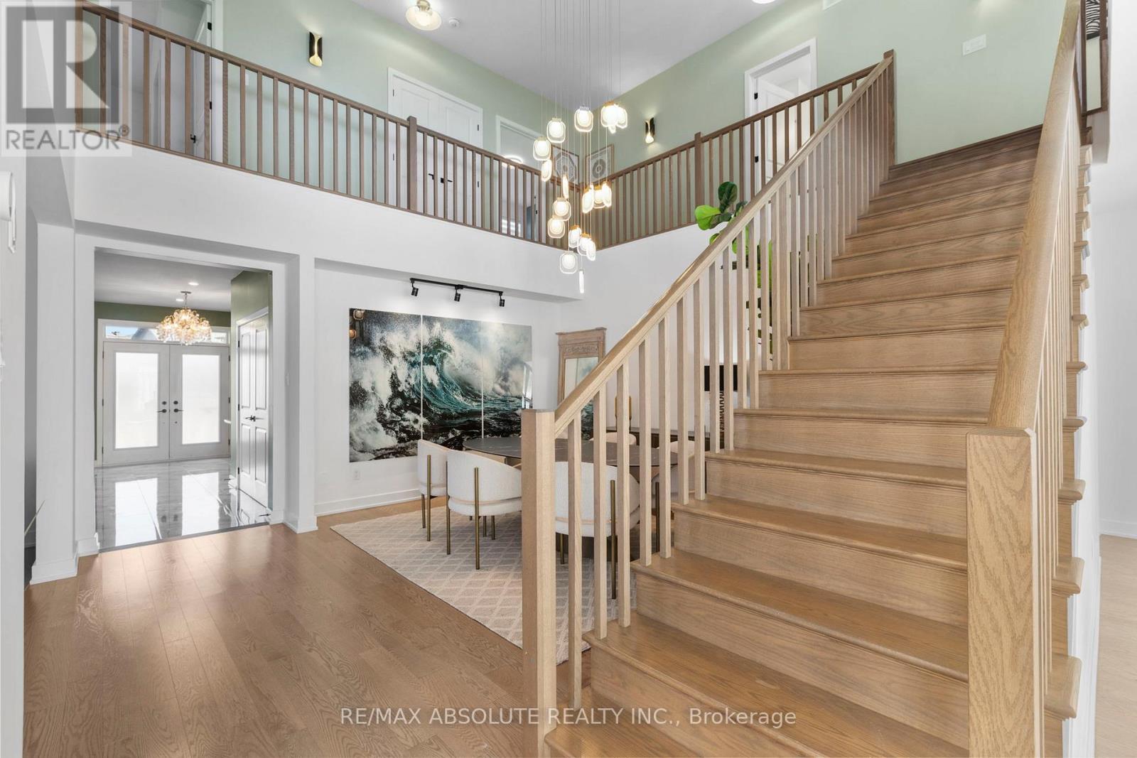 921 Beckton Heights, Ottawa, ON - Indoor Photo Showing Other Room