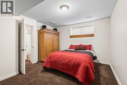 3rd Bedroom walk out bsmt floor -