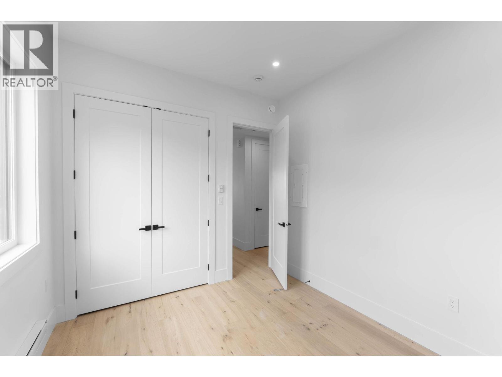 2095 Cortina Drive, Kelowna, BC - Indoor Photo Showing Other Room