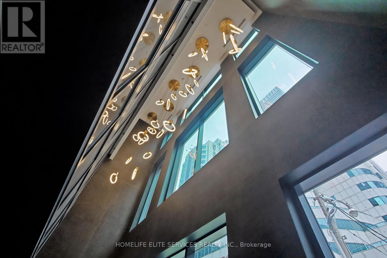 702 - 327 King Street W, Toronto, ON - Indoor Photo Showing Other Room