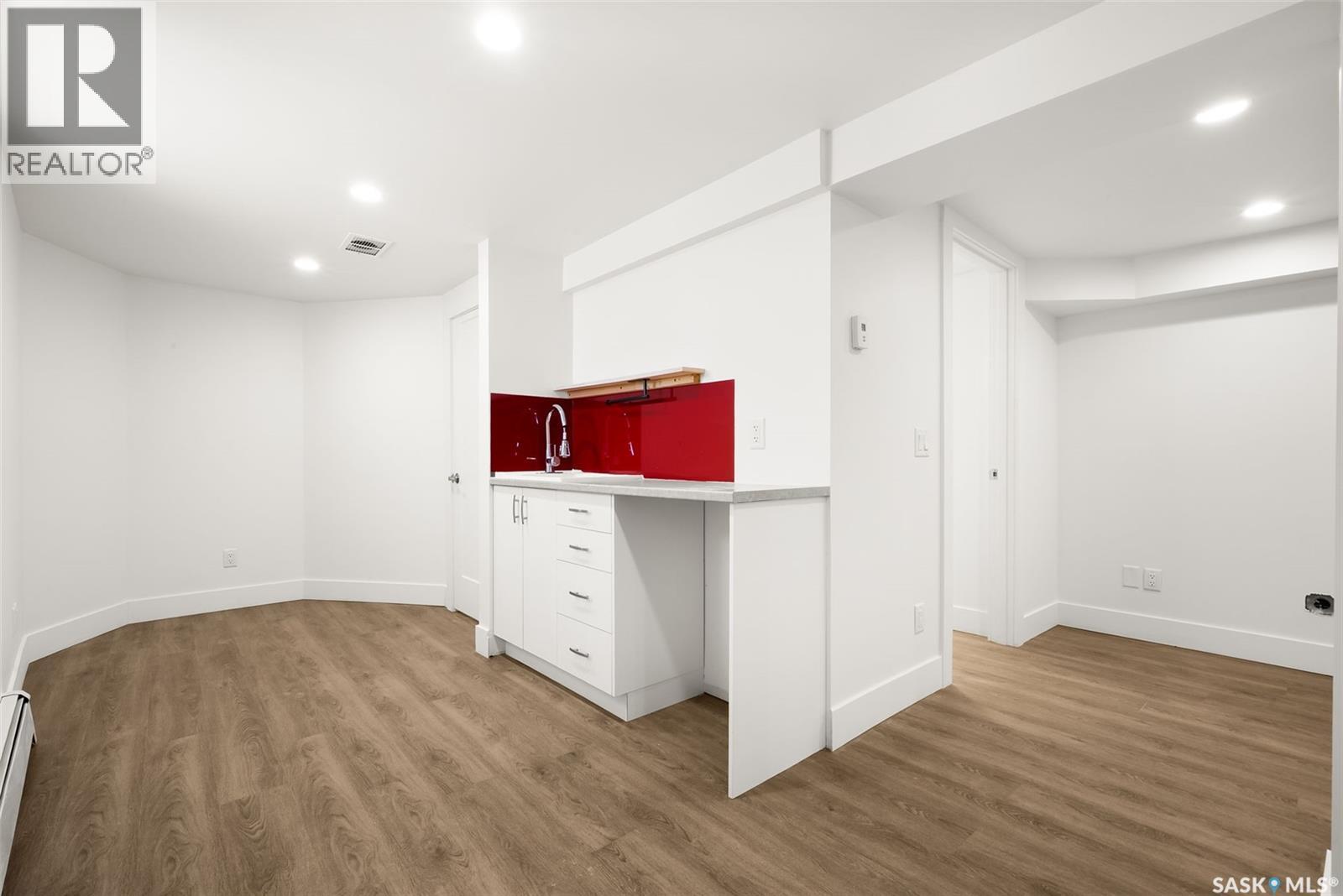 3126 13Th Avenue, Regina, SK