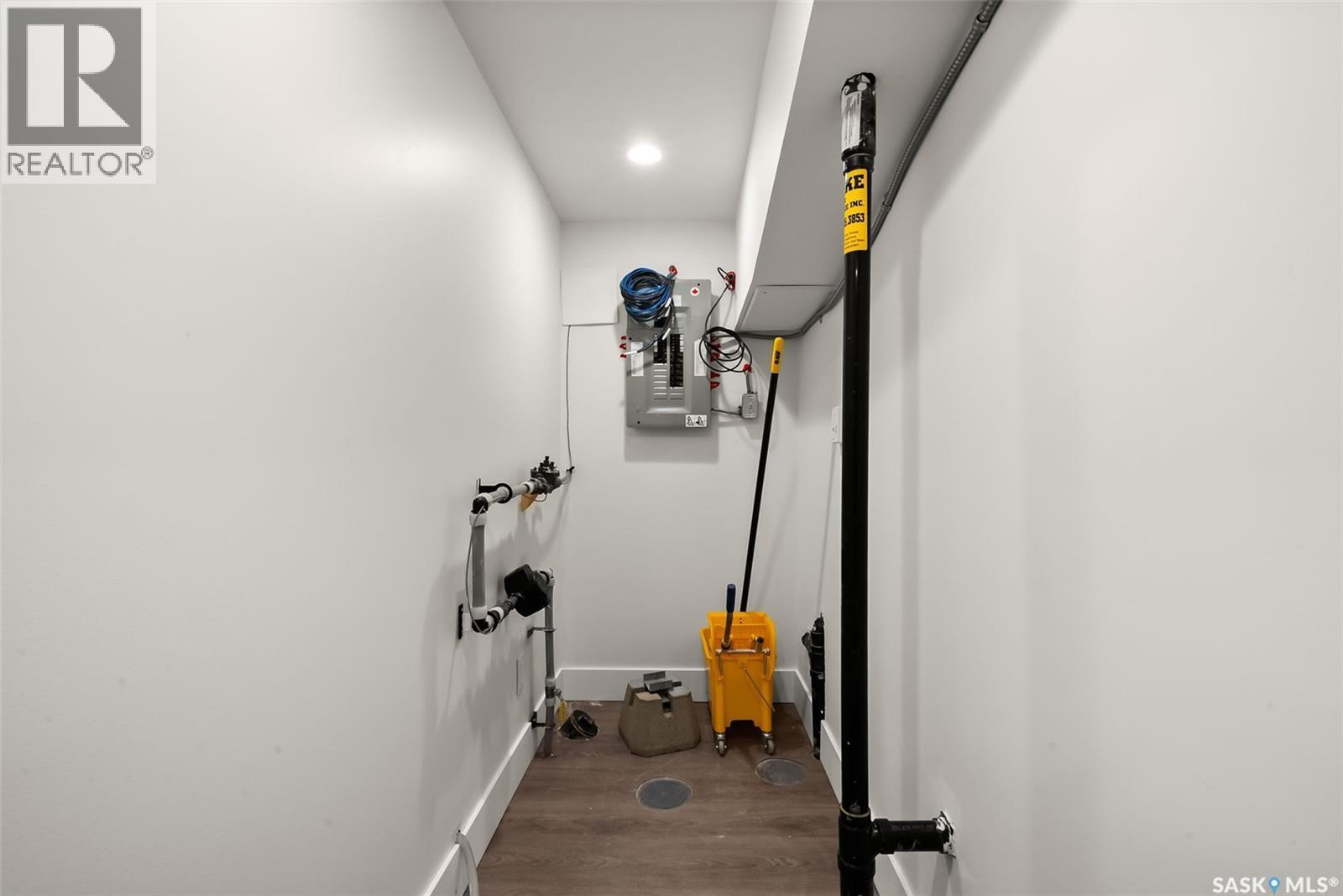 3126 13Th Avenue, Regina, SK