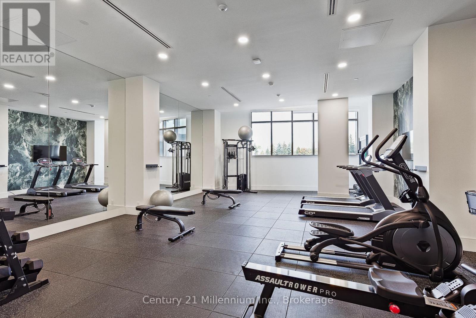 Gym - 306 - 31 Huron Street, Collingwood, ON - Indoor Photo Showing Gym Room