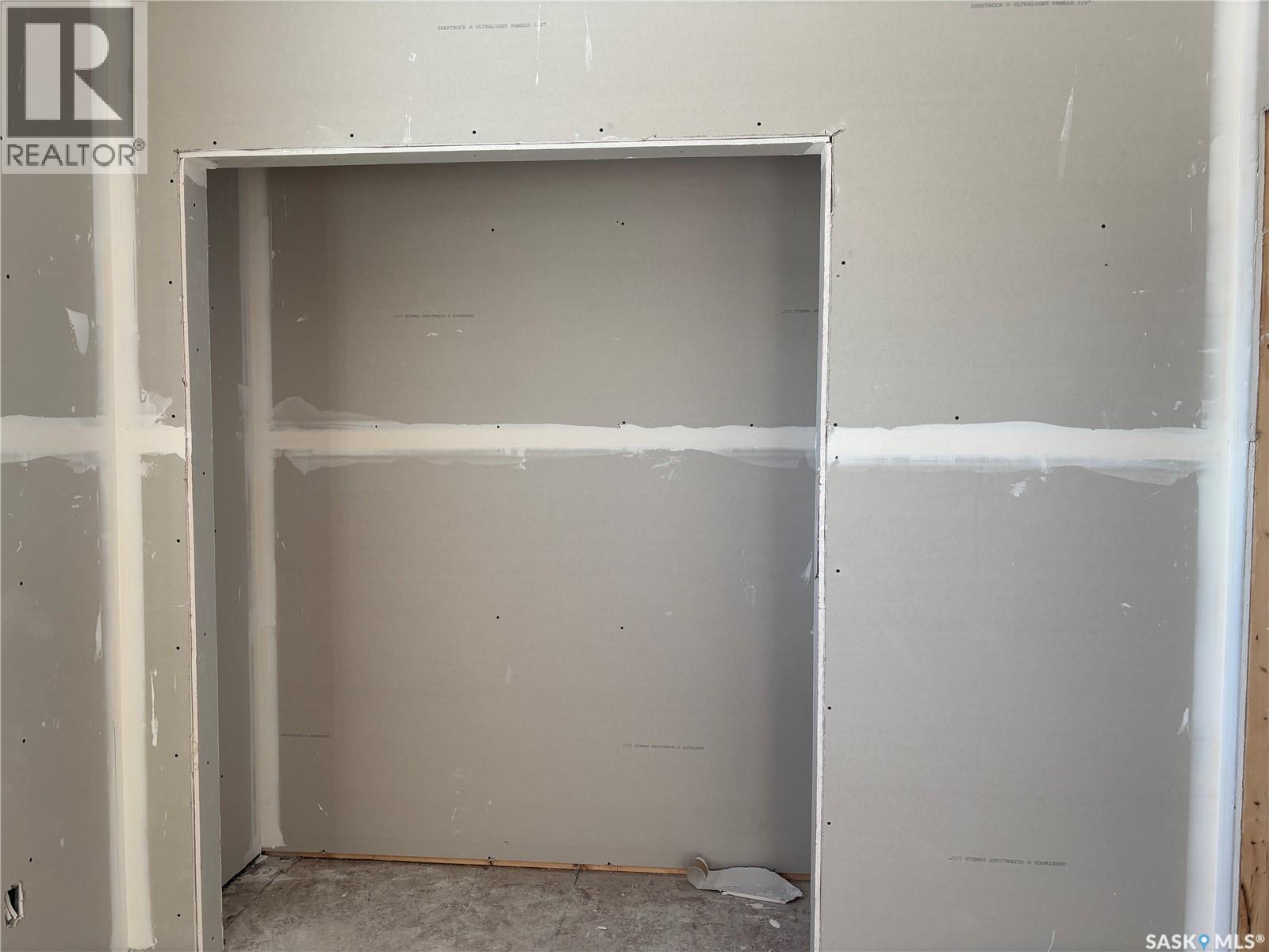 442 Kinloch Crescent, Saskatoon, SK - Indoor