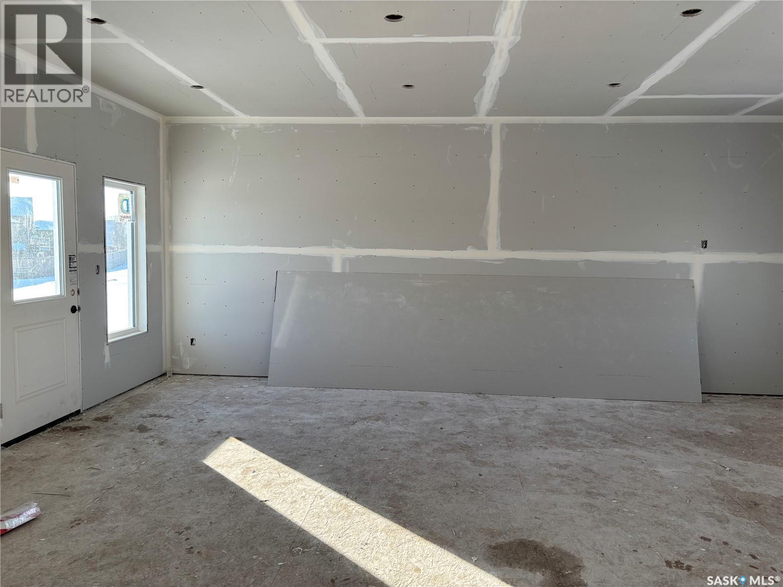 442 Kinloch Crescent, Saskatoon, SK - Indoor Photo Showing Other Room