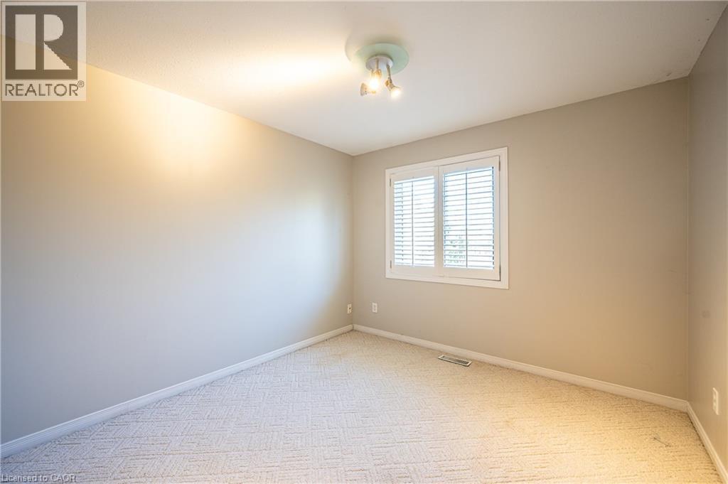 646 Basswood Street Unit# A, Waterloo, ON - Indoor Photo Showing Other Room