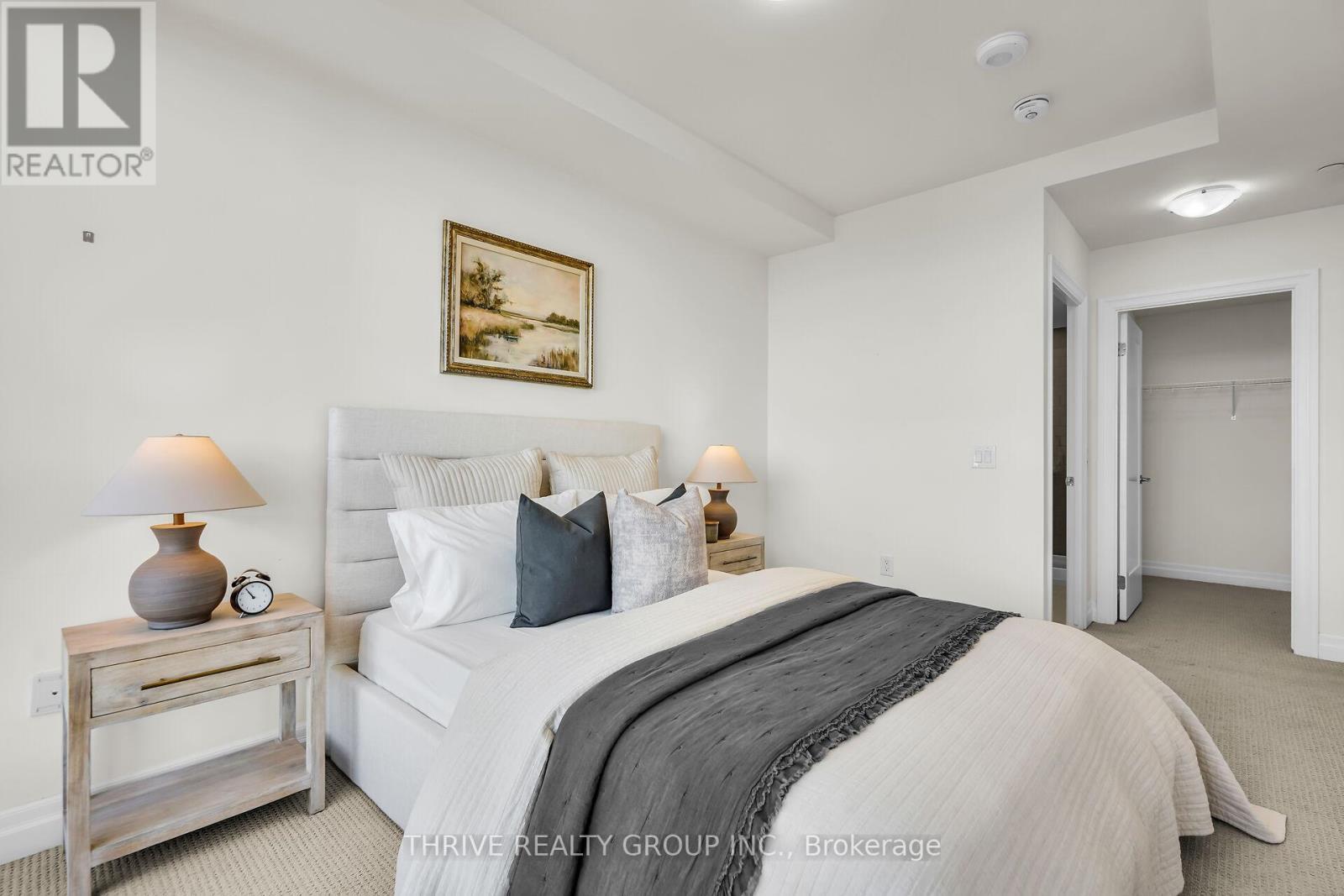 2202 - 505 Talbot Street, London East (East F), ON - Indoor Photo Showing Bedroom