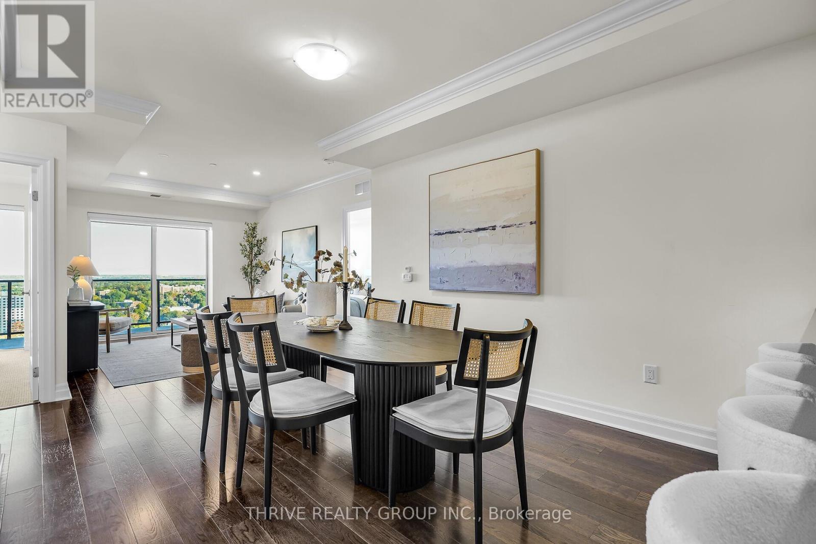 2202 - 505 Talbot Street, London East (East F), ON - Indoor Photo Showing Dining Room