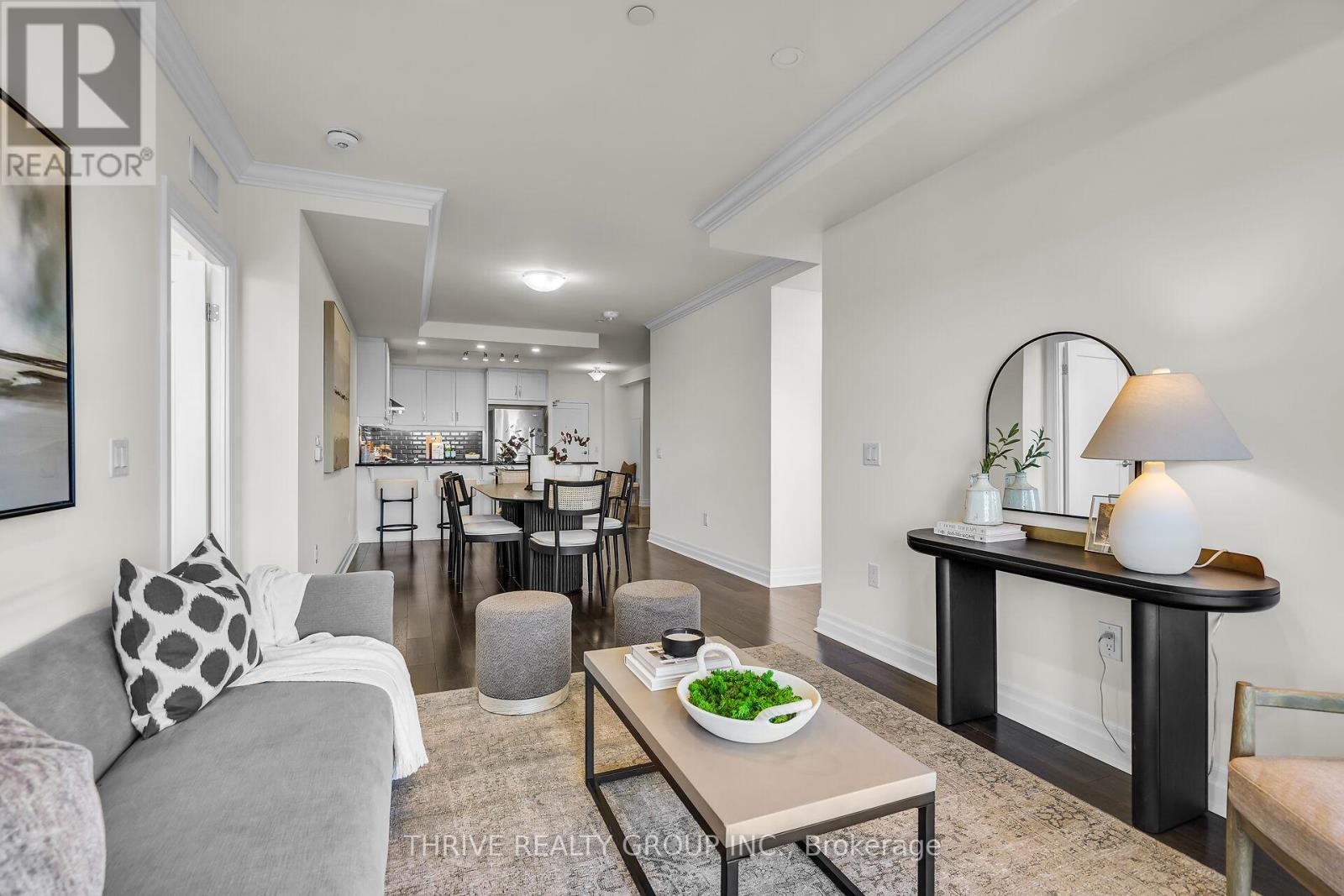 2202 - 505 Talbot Street, London East (East F), ON - Indoor Photo Showing Living Room