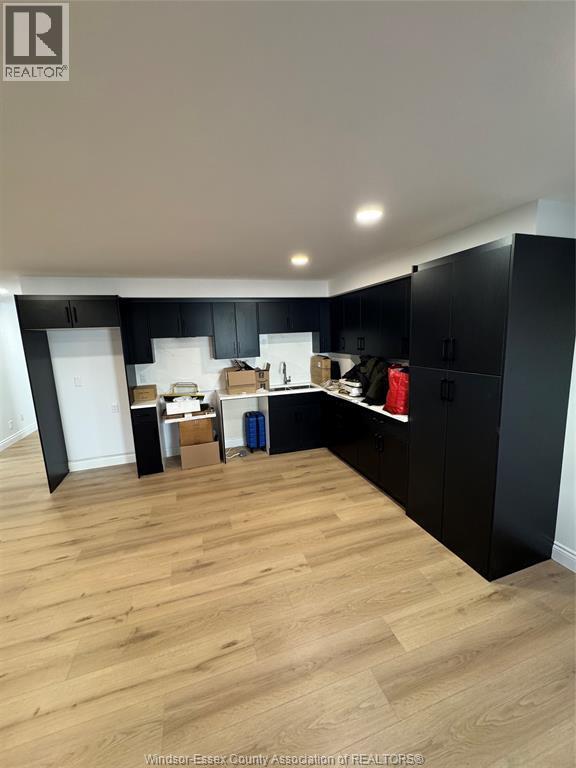 1930 Corbi Lane, Tecumseh, ON - Indoor