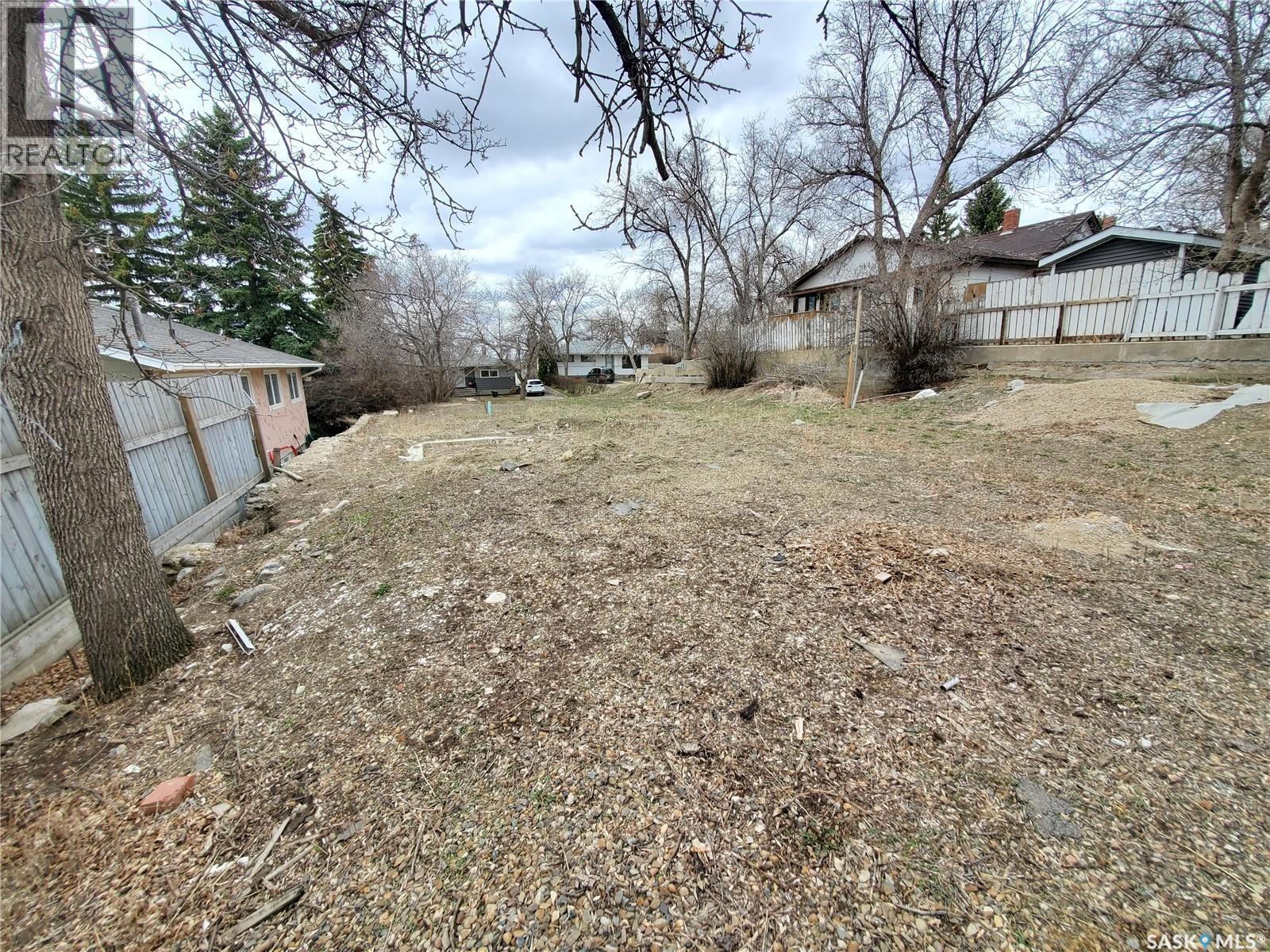 311 10Th Avenue Nw, Swift Current, SK