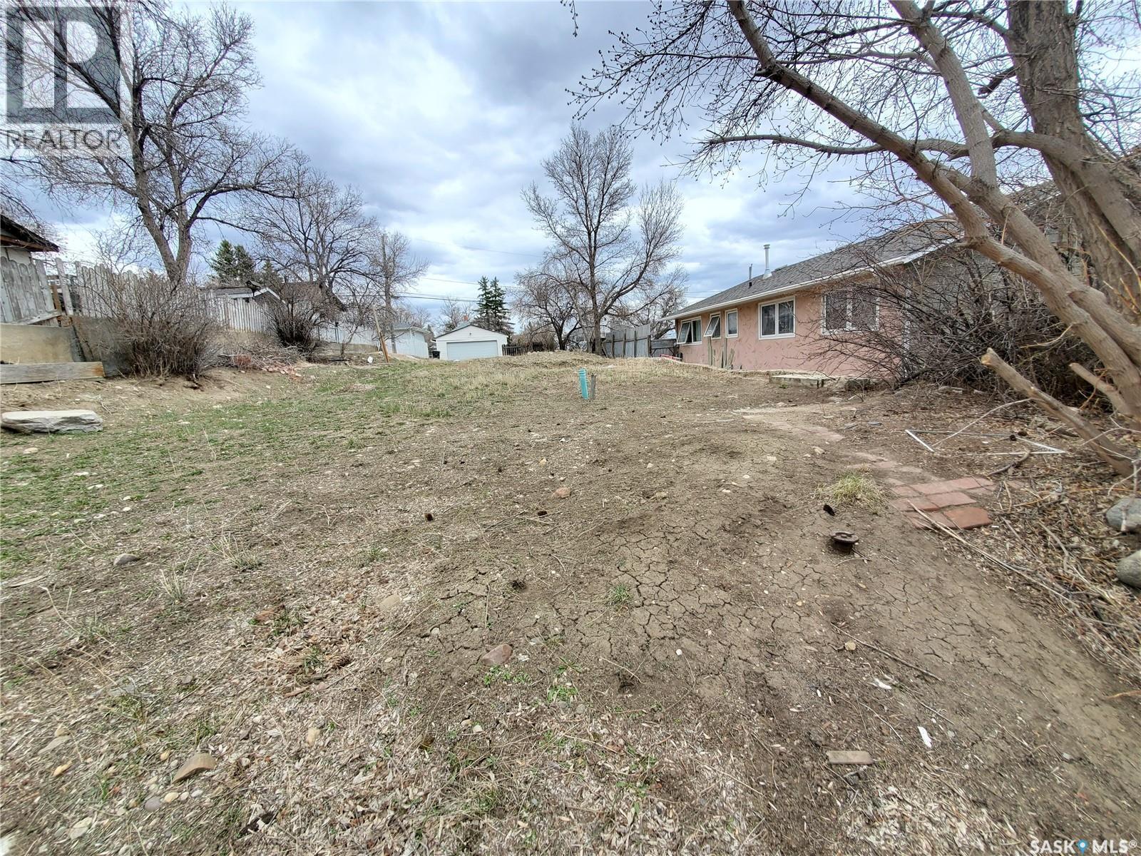 311 10Th Avenue Nw, Swift Current, SK