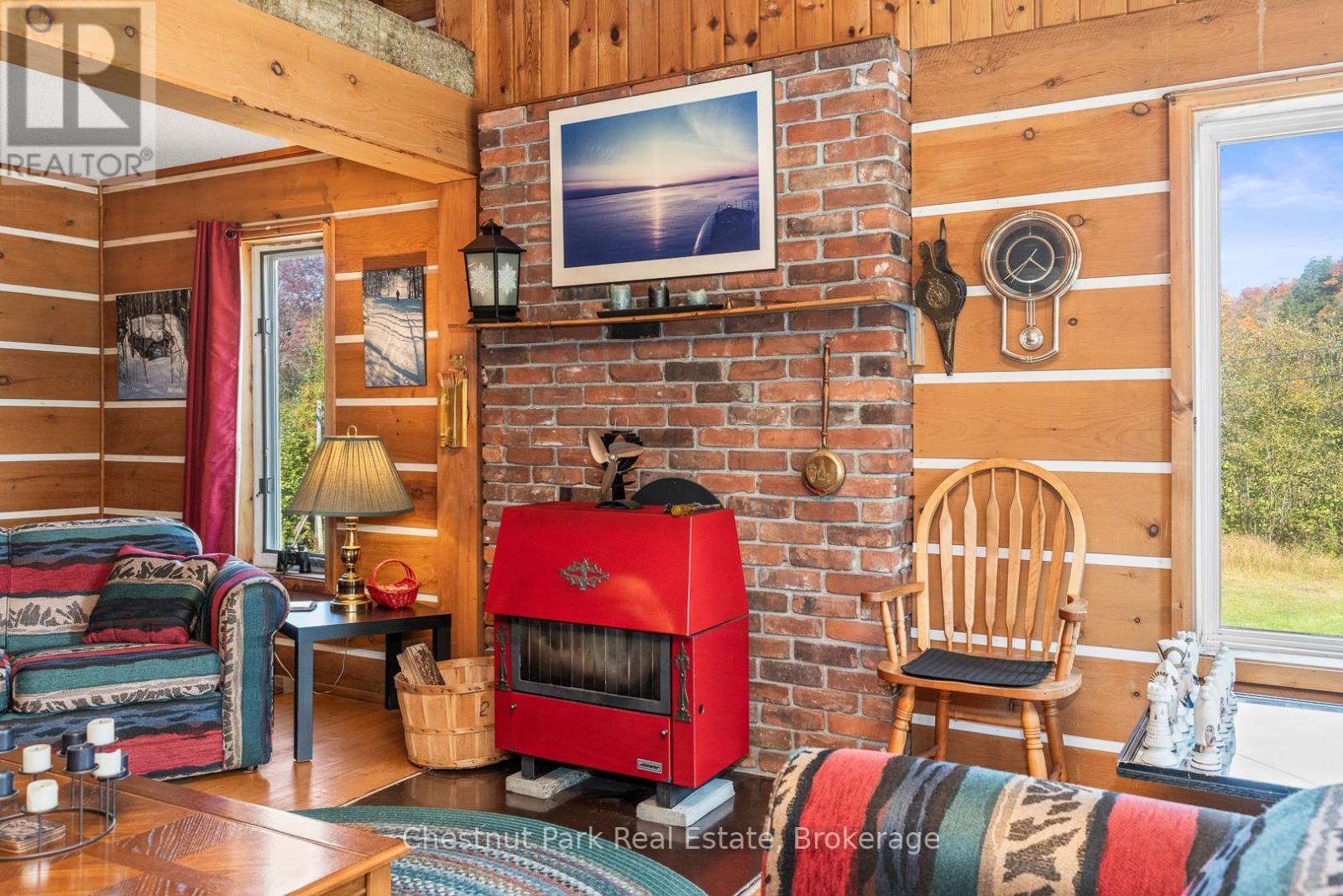 170 Long Point Road, Huntsville (Stisted), ON - Indoor With Fireplace