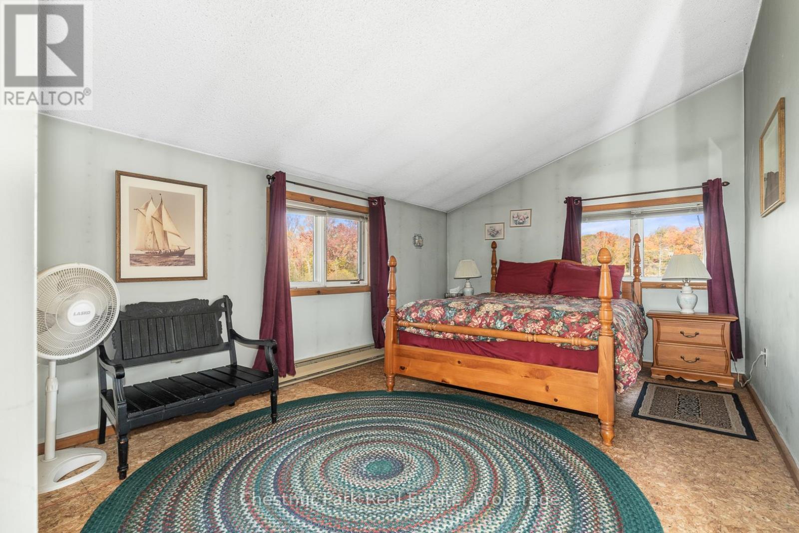 170 Long Point Road, Huntsville (Stisted), ON - Indoor Photo Showing Bedroom