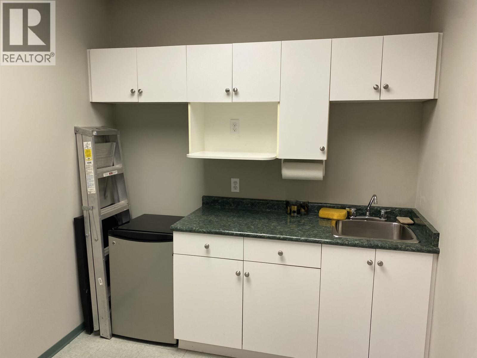 706 2071 Kingsway Avenue, Port Coquitlam, BC