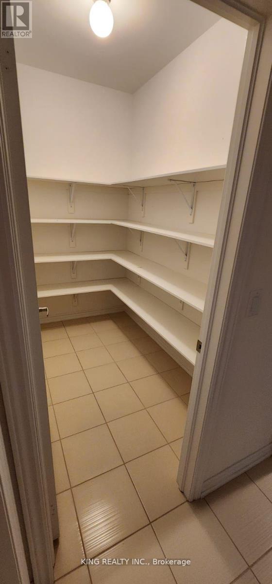 373 Russell Street, Southgate, ON - Indoor With Storage