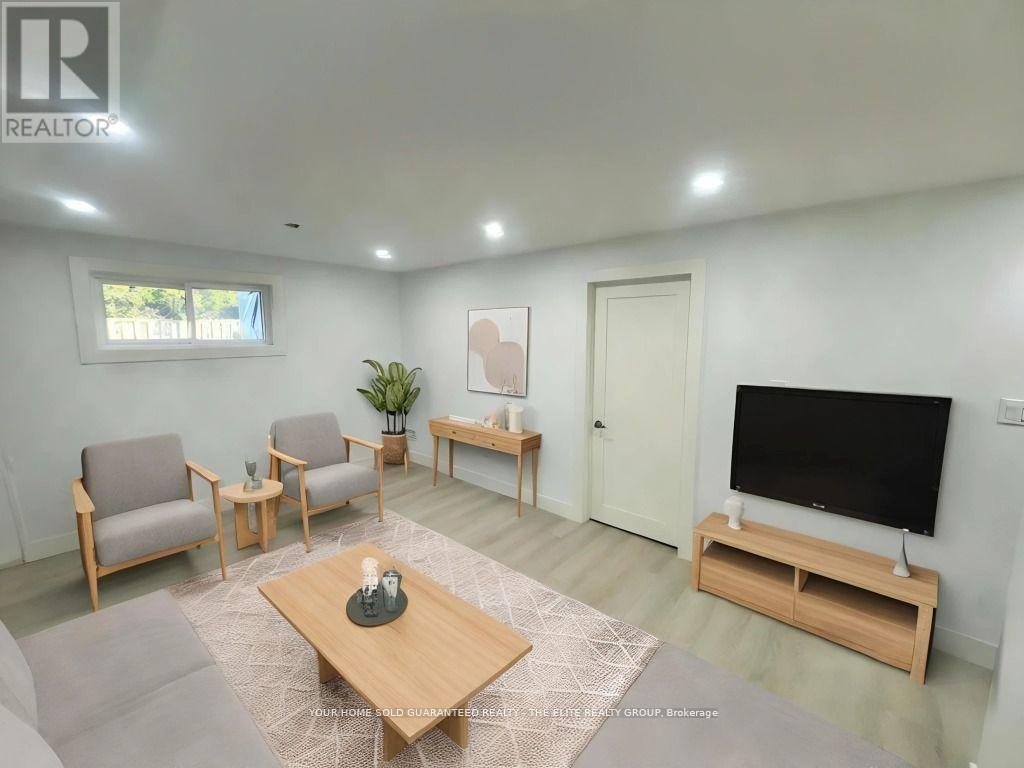 3276 Victory Crescent, Mississauga, ON - Indoor Photo Showing Basement