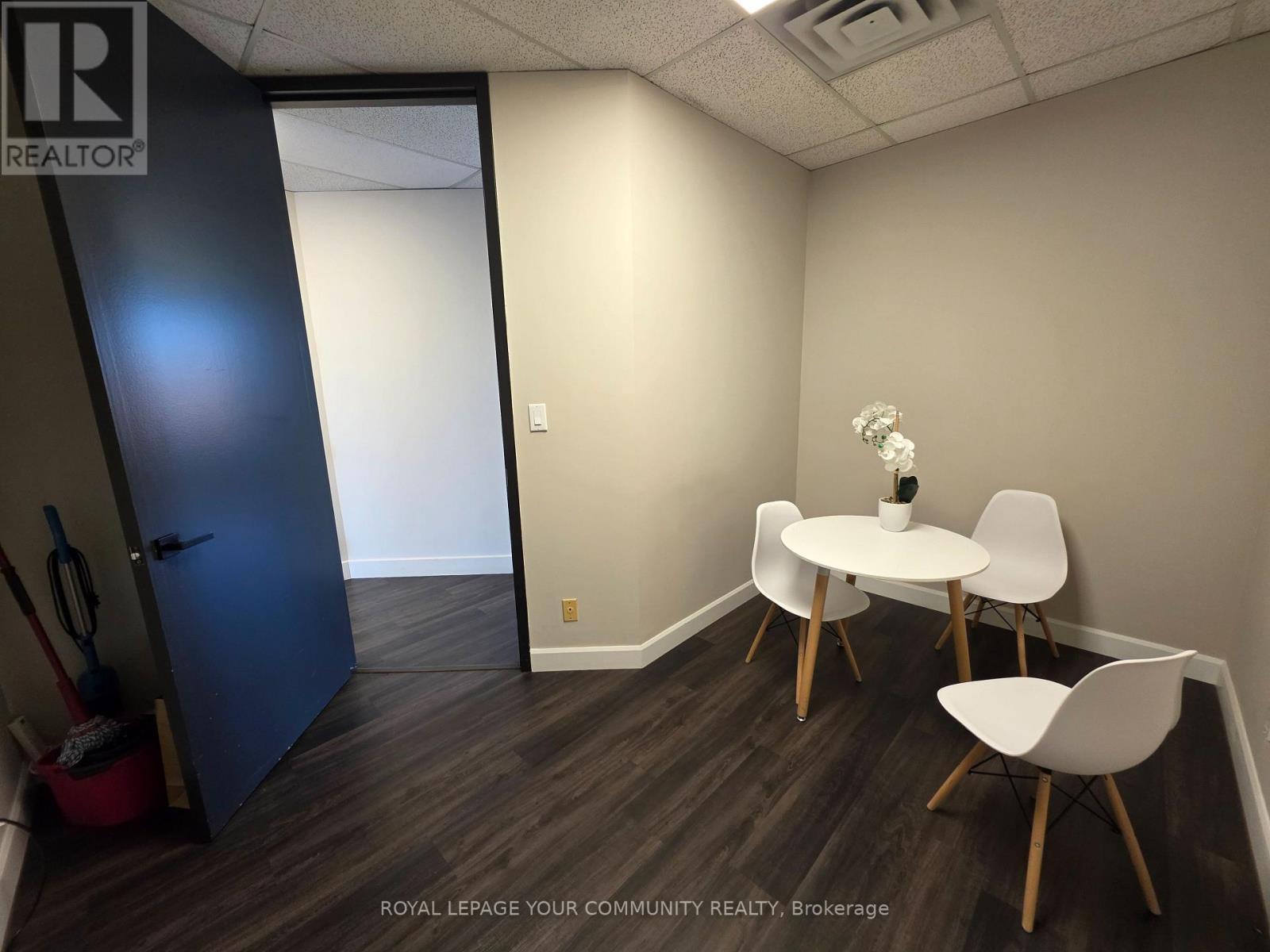 28 - 2155 Dunwin Drive, Mississauga, ON