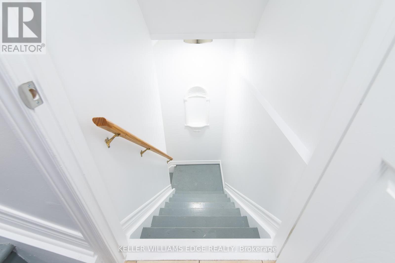 Room 3 - 119 Summers Drive, Thorold, ON - Indoor Photo Showing Other Room