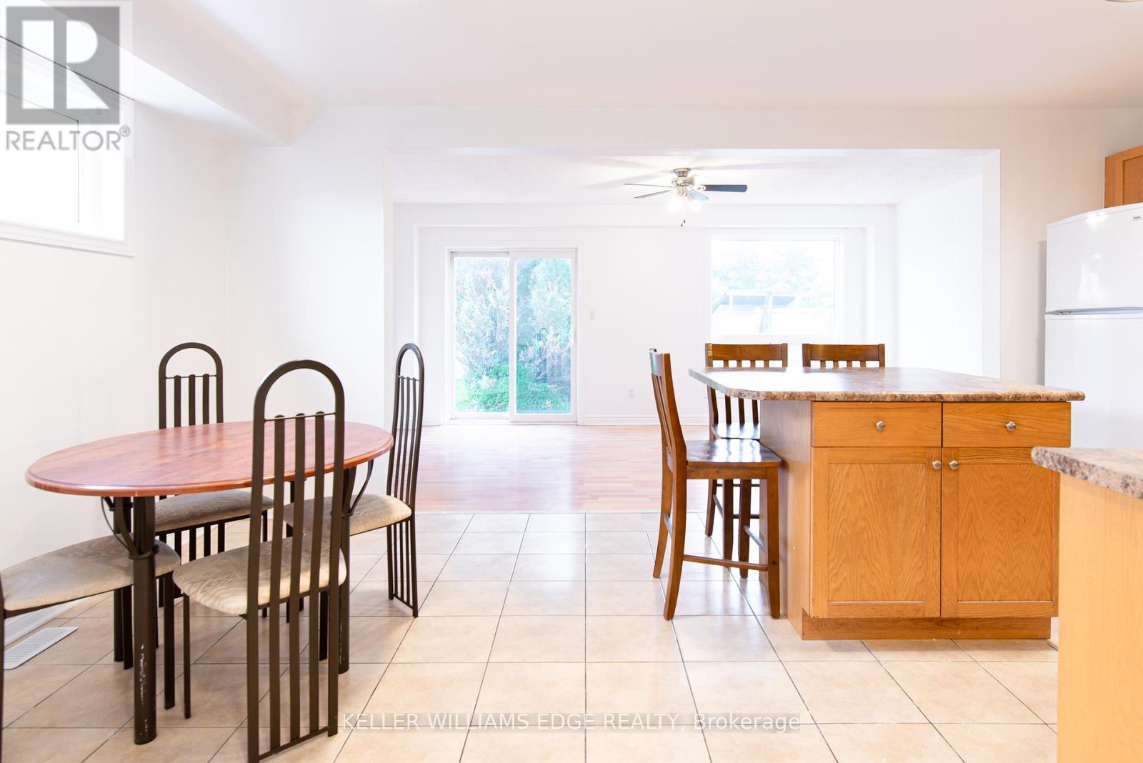 Room 3 - 119 Summers Drive, Thorold, ON - Indoor Photo Showing Dining Room
