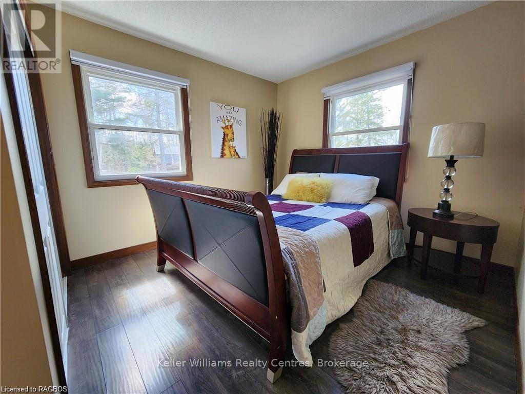 250 Tyendinaga Drive, Saugeen Shores, ON - Indoor Photo Showing Bedroom