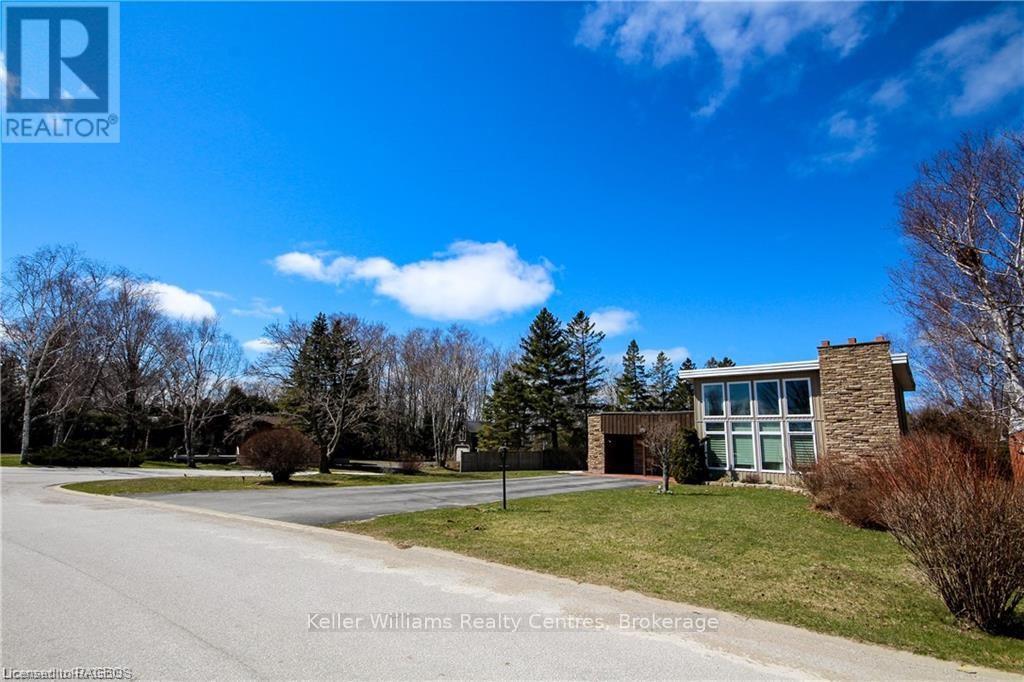 250 Tyendinaga Drive, Saugeen Shores, ON - Outdoor