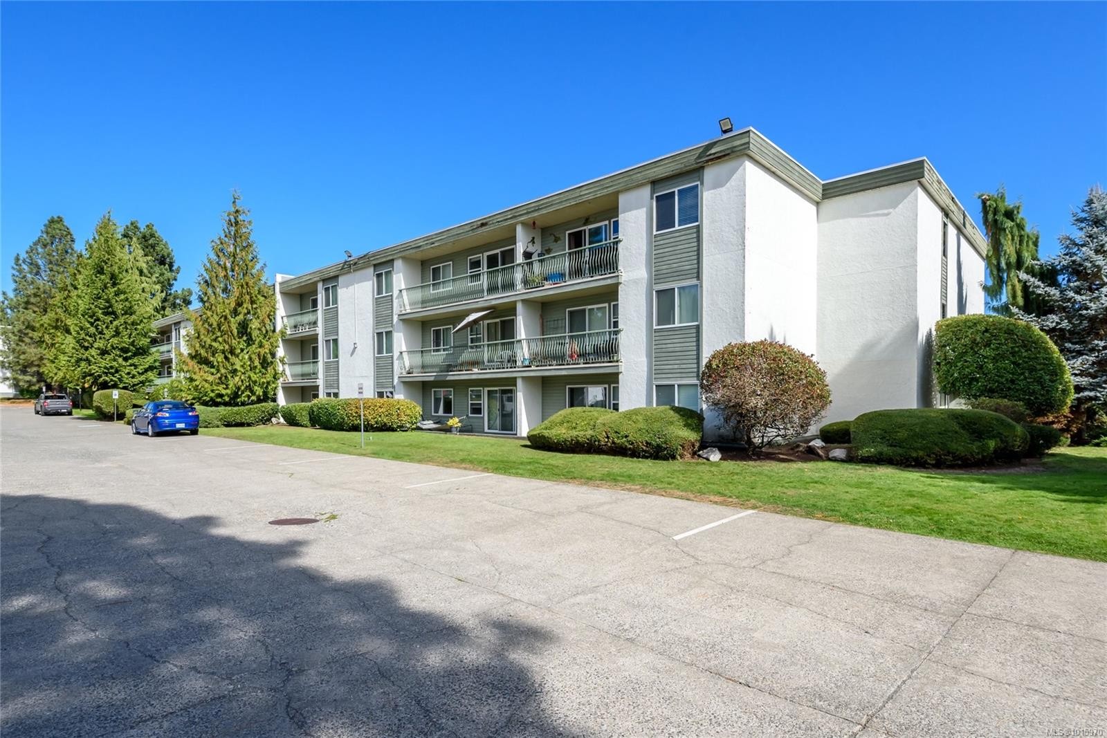 307A-178 Back Rd, Courtenay, BC - Outdoor With Balcony With Facade