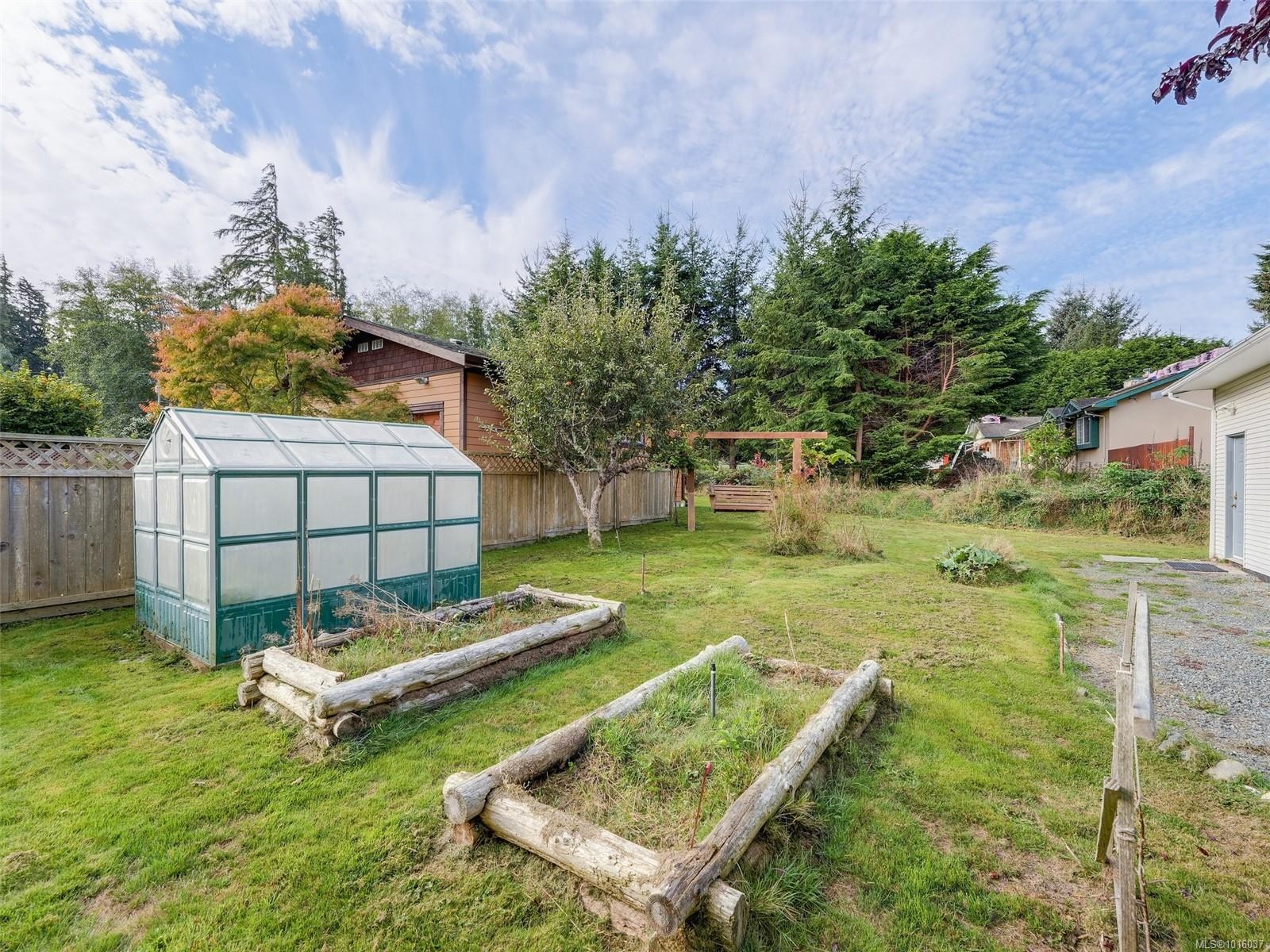 1666 Whiffin Spit Rd, Sooke, BC