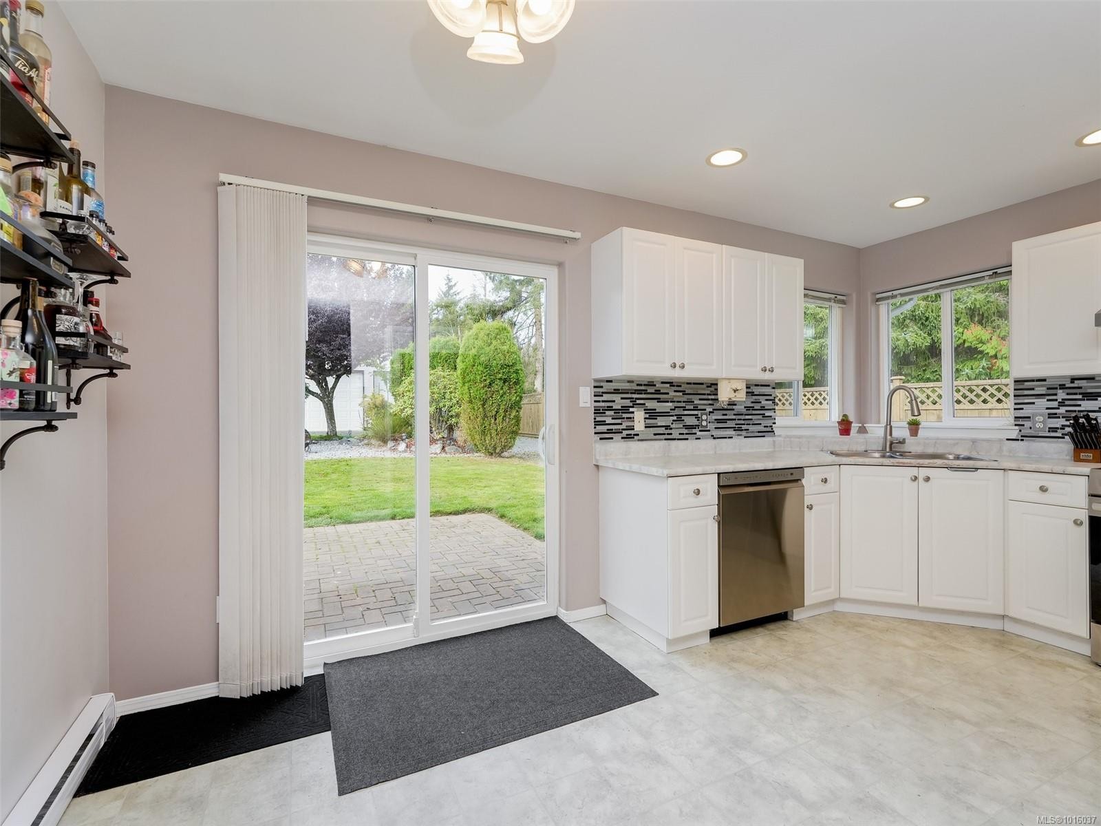 1666 Whiffin Spit Rd, Sooke, BC