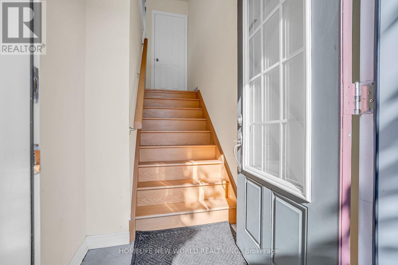 193 Dundas Way, Markham, ON - Indoor Photo Showing Other Room