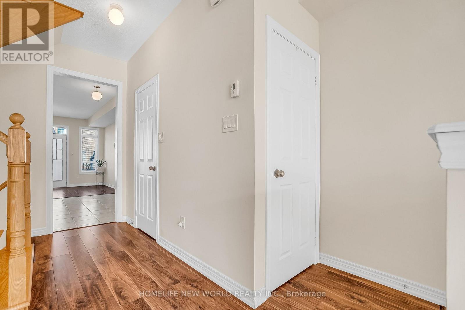 193 Dundas Way, Markham, ON - Indoor Photo Showing Other Room