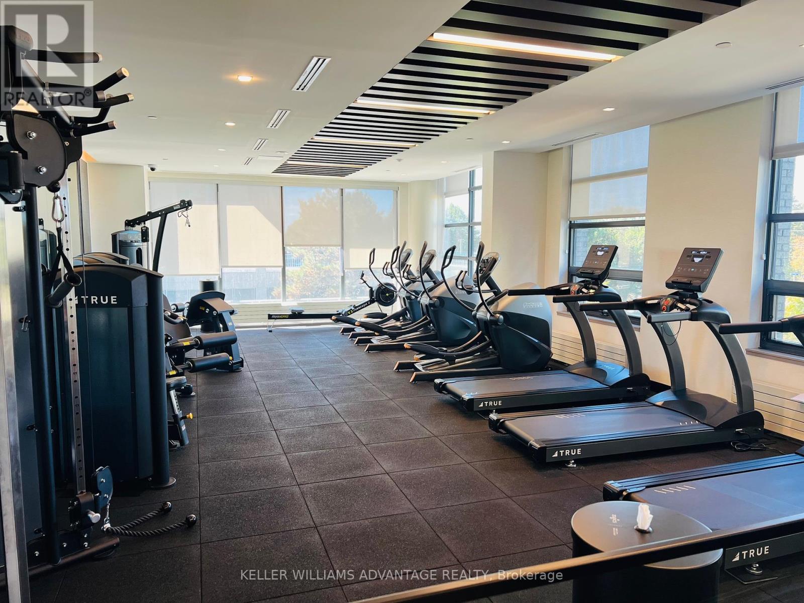 Ph-511 B - 1604 Charles Street E, Whitby, ON - Indoor Photo Showing Gym Room