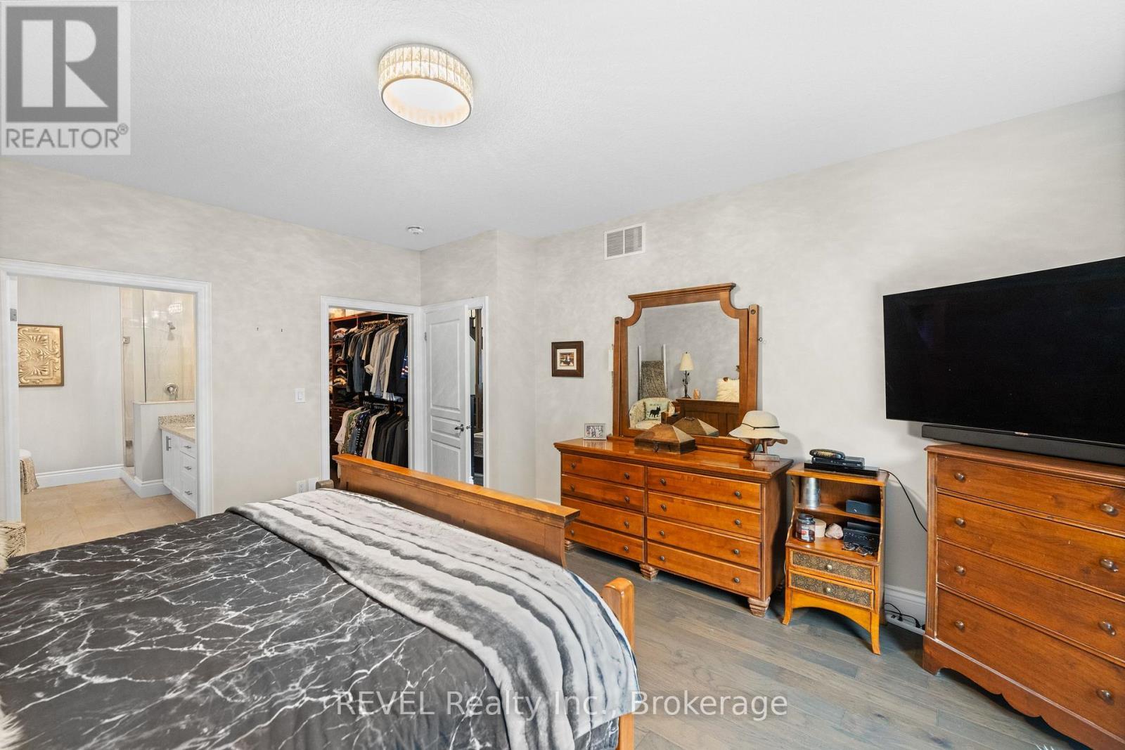 46 Philmori Boulevard, Pelham (Fonthill), ON - Indoor Photo Showing Bedroom