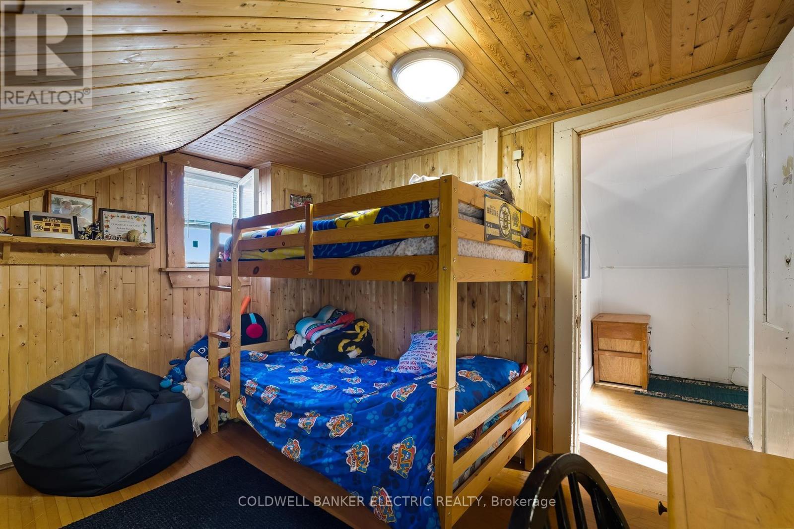59 Centre Street N, Greater Napanee (Greater Napanee), ON - Indoor Photo Showing Bedroom