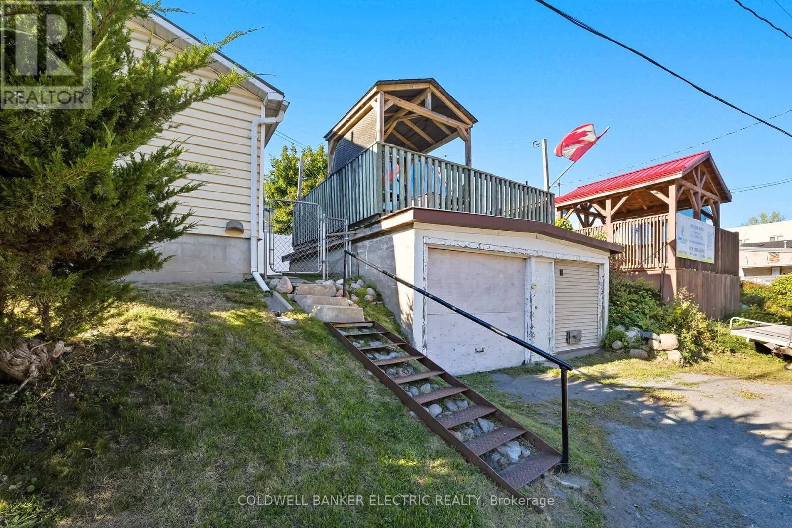 59 Centre Street N, Greater Napanee (Greater Napanee), ON - Outdoor